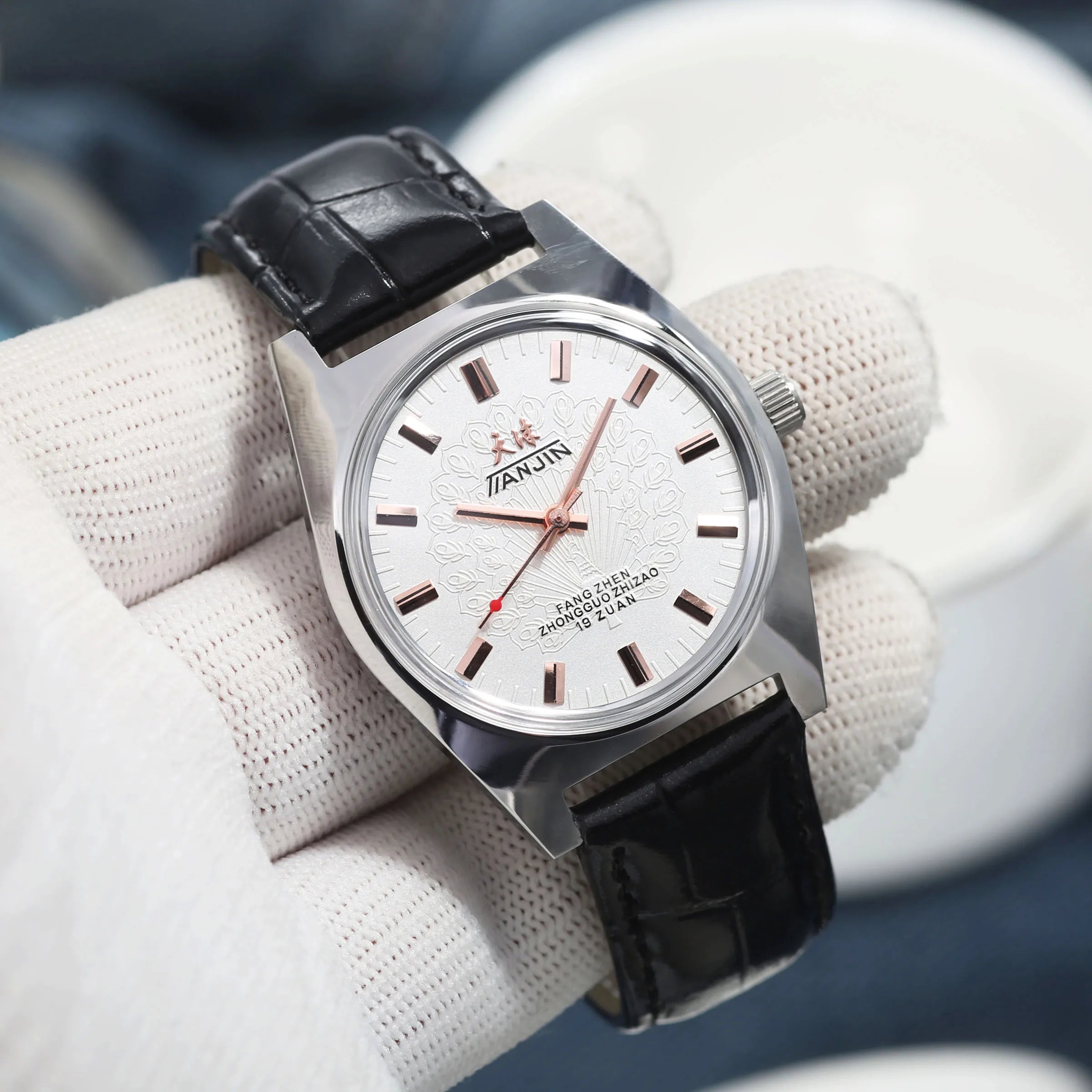 Men’s Hand-Wind Mechanical Watch 7120 Waterproof Bauhaus Design Watch for Men Wholesale