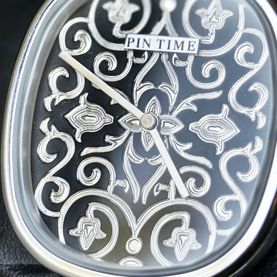 Men Watches Hand Accessories Black Watch with Arabic Pattern Engraving Craftsmanship Gentleman Elegant Men Quartz Wristwatch