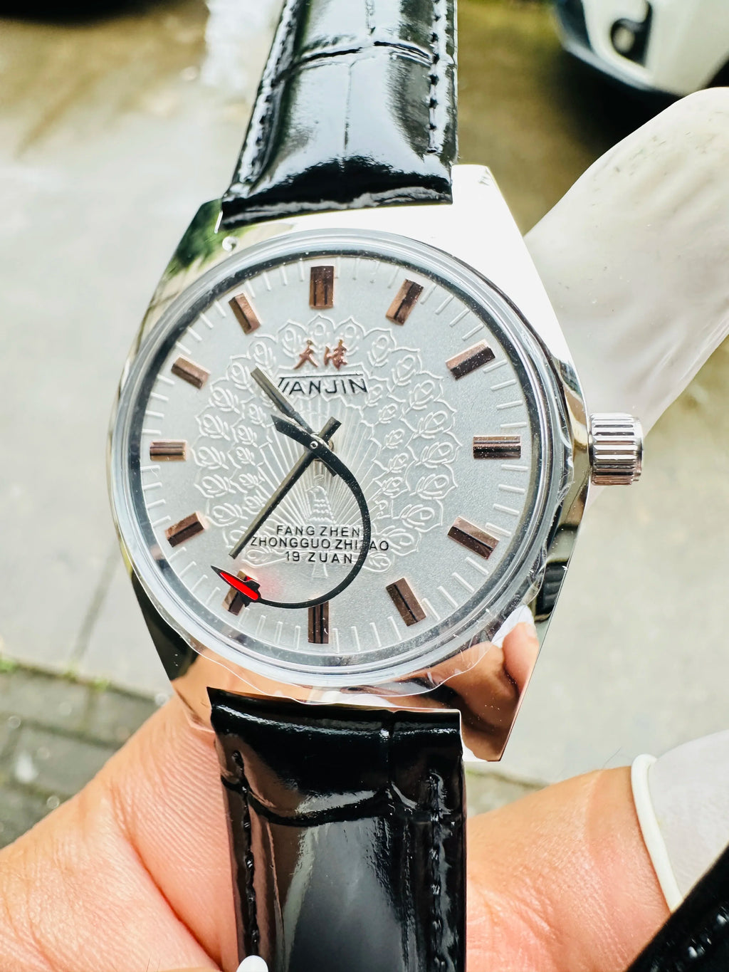 Men’s Hand-Wind Mechanical Watch 7120 Waterproof Bauhaus Design Watch for Men Wholesale